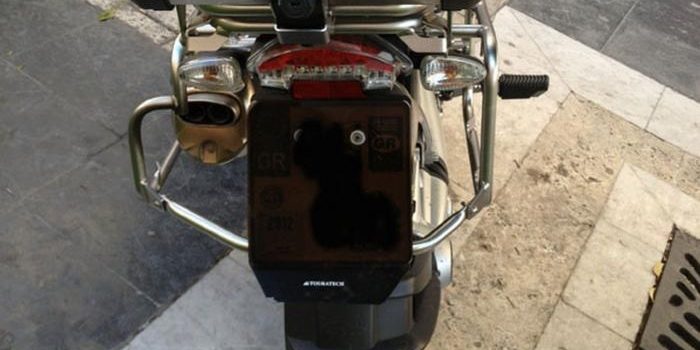 Φιμέ πινακίδες