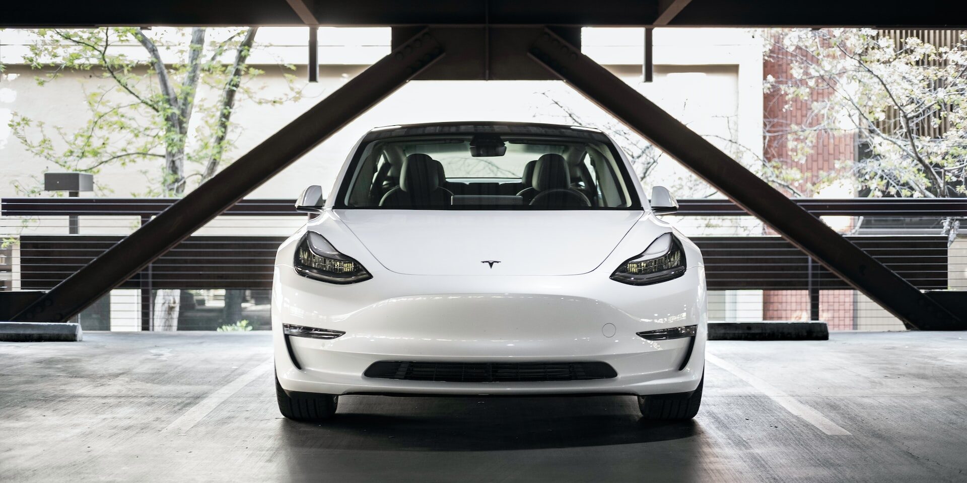 Tesla Model 3 | Odigein